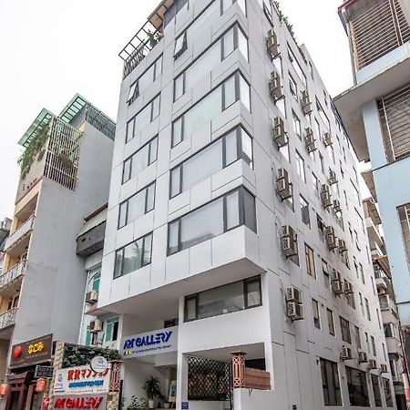 22Housing Luxury Hotel & Residence 39 Linh Lang هانوي المظهر الخارجي الصورة